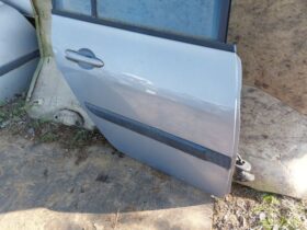 RENAULT Jobb hátsó Ajtó (Részeivel)