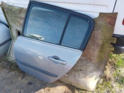 
										RENAULT Bal hátsó Ajtó (Részeivel) full									