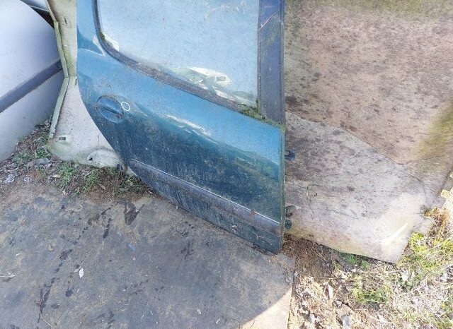 
								PEUGEOT Jobb hátsó Ajtó (Részeivel) full									