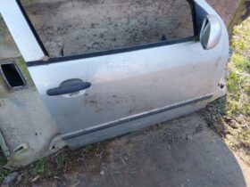 SKODA Jobb első Ajtó (Részeivel)