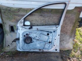 SKODA Jobb első Ajtó (Részeivel)