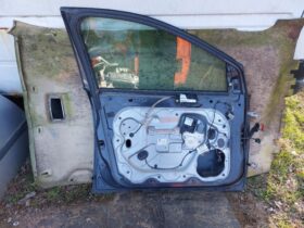 FORD Bal első Ajtó (Részeivel)