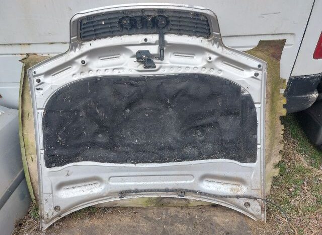 
								AUDI Motorháztető full									