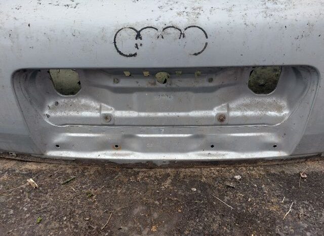 
								AUDI Csomagtérajtó (Részeivel) full									