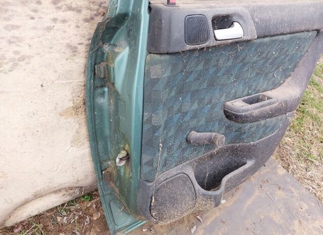 
								OPEL Jobb hátsó Ajtó (Részeivel) full									