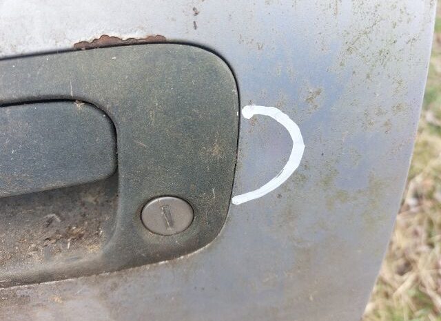 
								OPEL Bal első Ajtó (Részeivel) full									