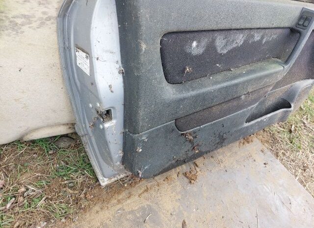 
								OPEL Bal első Ajtó (Részeivel) full									