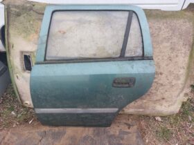 OPEL Bal hátsó Ajtó (Részeivel)