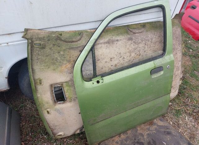 
								OPEL Bal első Ajtó (Részeivel) full									