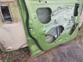 OPEL Bal első Ajtó (Részeivel)
