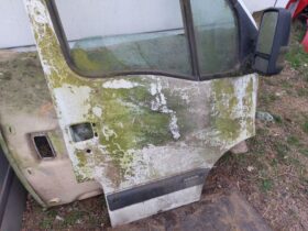 RENAULT Jobb első Ajtó (Részeivel)