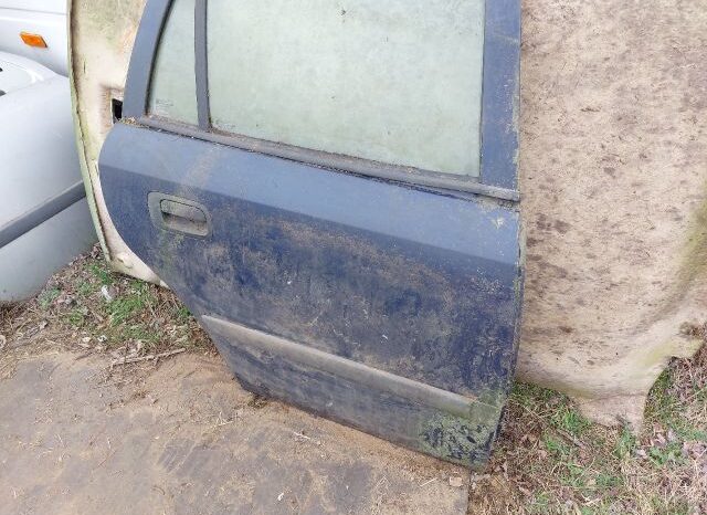
								OPEL Jobb hátsó Ajtó (Részeivel) full									