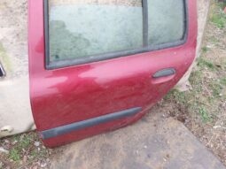 
										RENAULT Bal hátsó Ajtó (Részeivel) full									