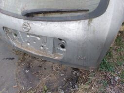 
										NISSAN Csomagtérajtó (Részeivel) full									