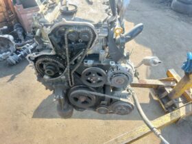 NISSAN Komplett Motor (Segédberendezésekkel)