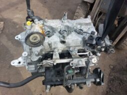 
										RENAULT Motor (Fűzött blokk hengerfejjel) full									