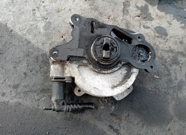
								VW Vákumpumpa full									