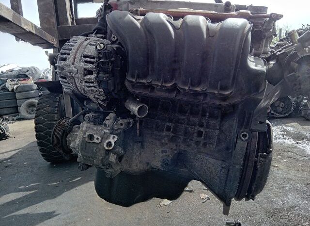 
								TOYOTA Komplett Motor (Segédberendezésekkel) full									