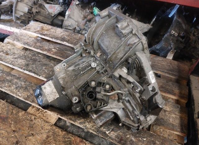 
								NISSAN Váltó (Mechanikus) full									