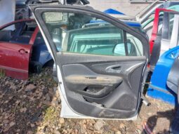 
										OPEL Bal első Ajtó (Részeivel) full									