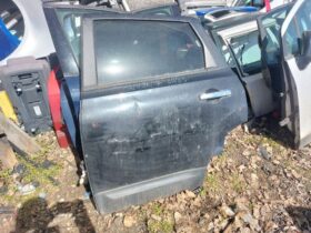 NISSAN Bal hátsó Ajtó (Részeivel)