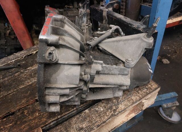 
								NISSAN Váltó (Mechanikus) full									