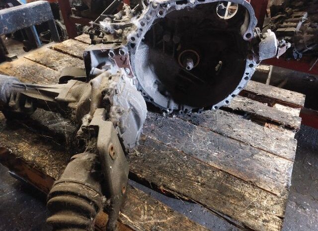 
								TOYOTA Váltó (Mechanikus) full									