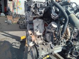 
										PEUGEOT Komplett Motor (Segédberendezésekkel) full									