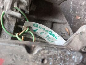 NISSAN Váltó (Mechanikus)