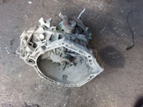 NISSAN Váltó (Mechanikus)