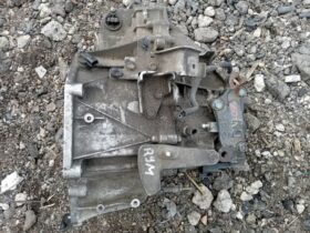 NISSAN Váltó (Mechanikus)