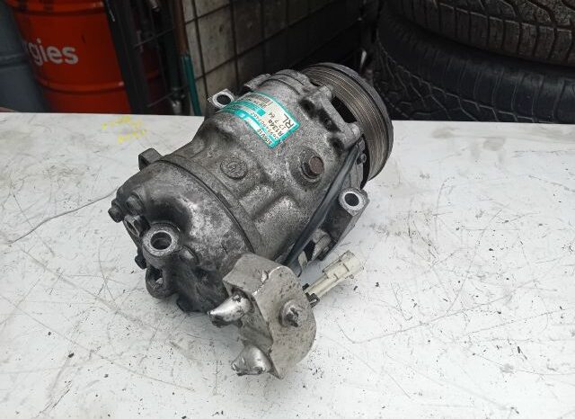 
								OPEL Klímakompresszor full									