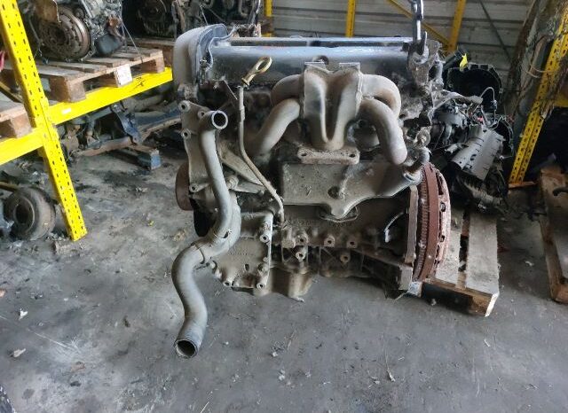
								FORD Motor (Fűzött blokk hengerfejjel) full									