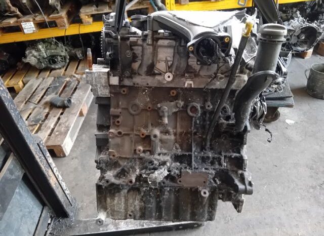 
								FORD Motor (Fűzött blokk hengerfejjel) full									