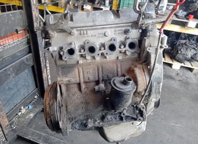 
								VW Motor (Fűzött blokk hengerfejjel) full									