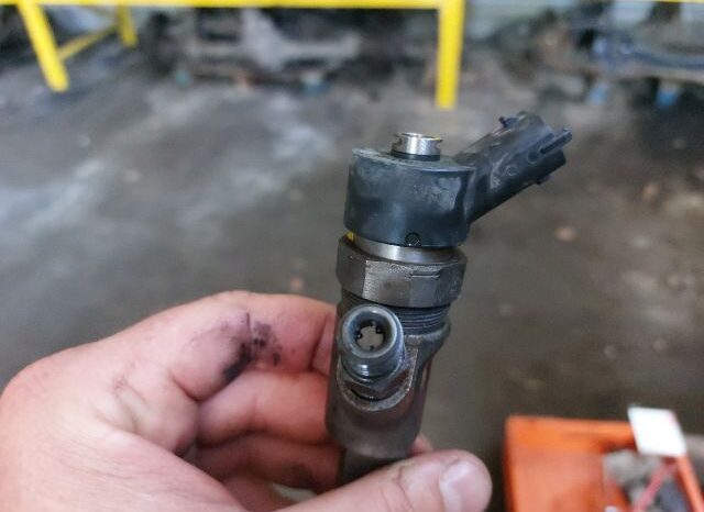 
								TOYOTA Porlasztó Sor / Híd full									
