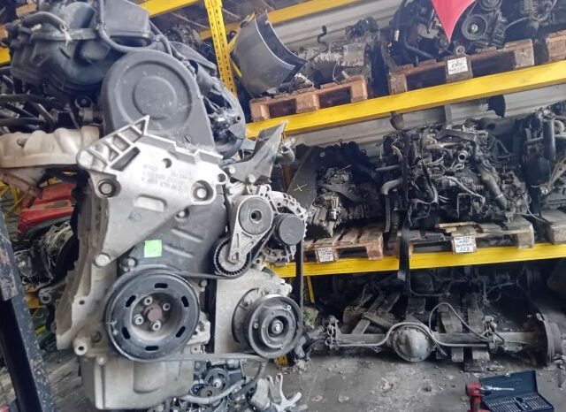
								SEAT Komplett Motor (Segédberendezésekkel) full									