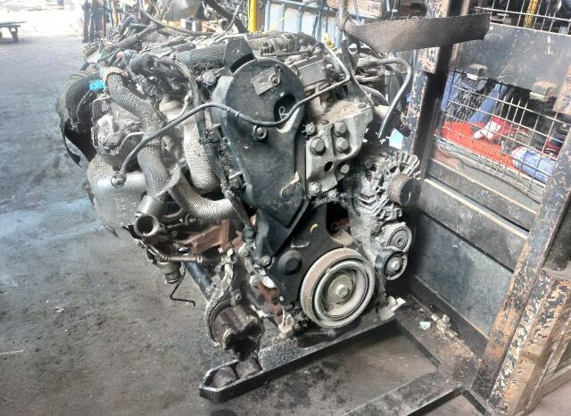 
								PEUGEOT Komplett Motor (Segédberendezésekkel) full									