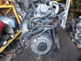 SKODA Komplett Motor (Segédberendezésekkel)