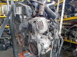 
										NISSAN Komplett Motor (Segédberendezésekkel) full									