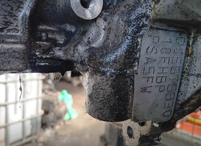 
								PEUGEOT Komplett Motor (Segédberendezésekkel) full									