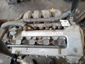 TOYOTA Komplett Motor (Segédberendezésekkel)