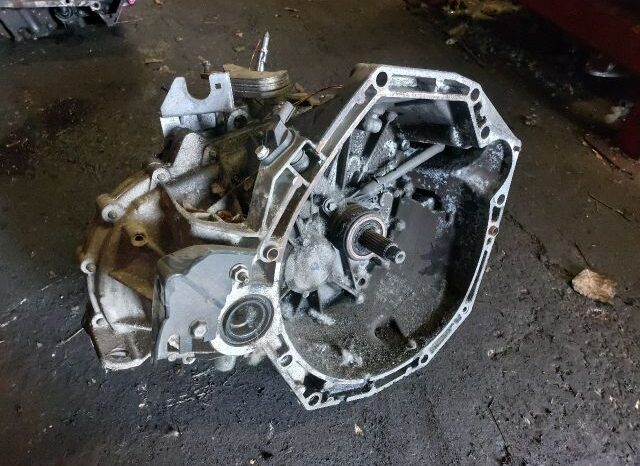 
								NISSAN Váltó (Mechanikus) full									