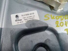 SKODA Bal hátsó Ablakemelő Szerkezet (Elektromos)