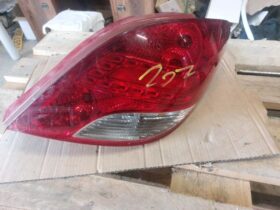 PEUGEOT Jobb Hátsó Lámpa