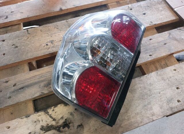 
								SUZUKI Bal Hátsó Lámpa full									
