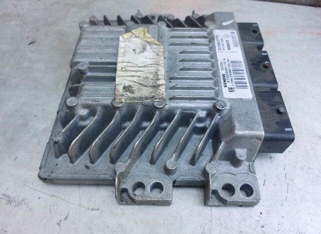 
								RENAULT Motorvezérlő full									