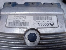 RENAULT Motorvezérlő