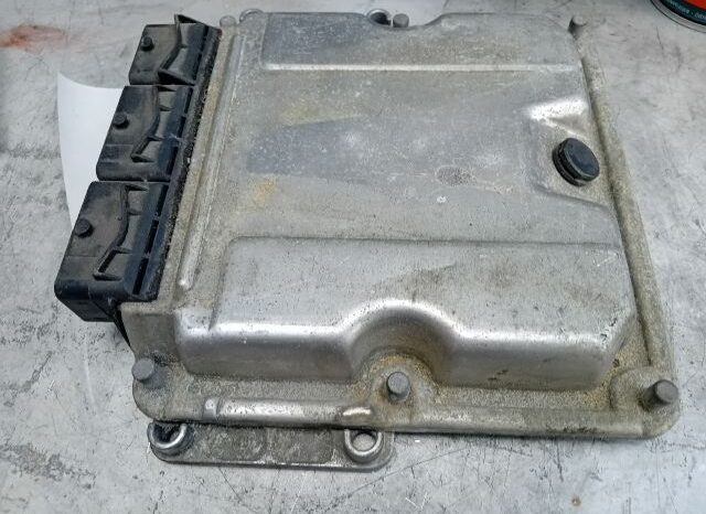 
								RENAULT Motorvezérlő full									