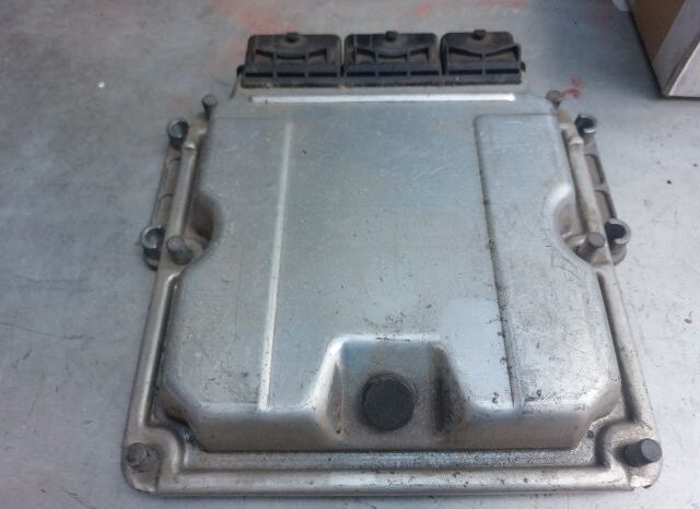 
								RENAULT Motorvezérlő full									